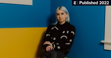 OpenGraph image for nytimes.com/2022/12/23/style/twitter-elon-musk-sasha-solomon.html